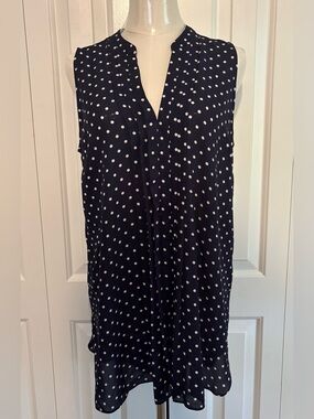 JACLYN SMITH, Navy Blue Polka Dot Sleeveless V-Neck Tunic, Size M